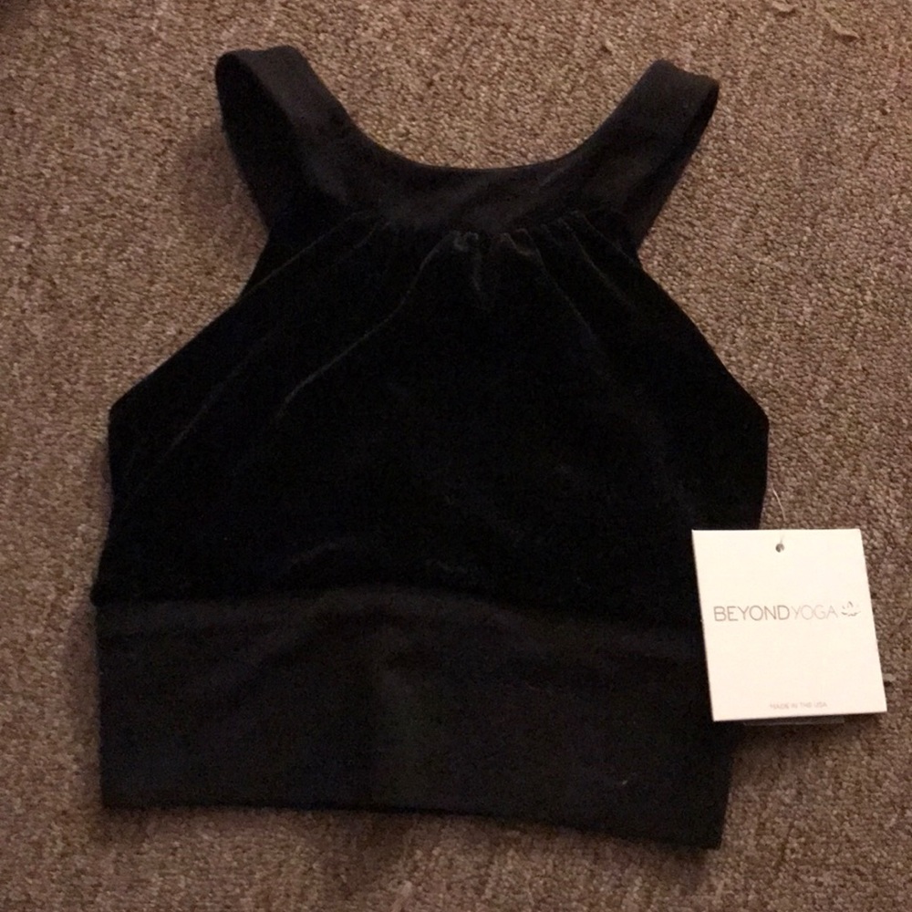 Beyond Yoga Sports Bra/Halter Crop top